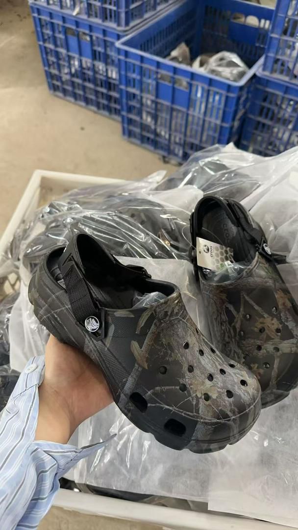 Chaussure hommes et femmes